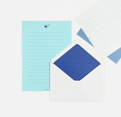 Midori Giving A Color Letter Pad Or Envelopes  Blue 