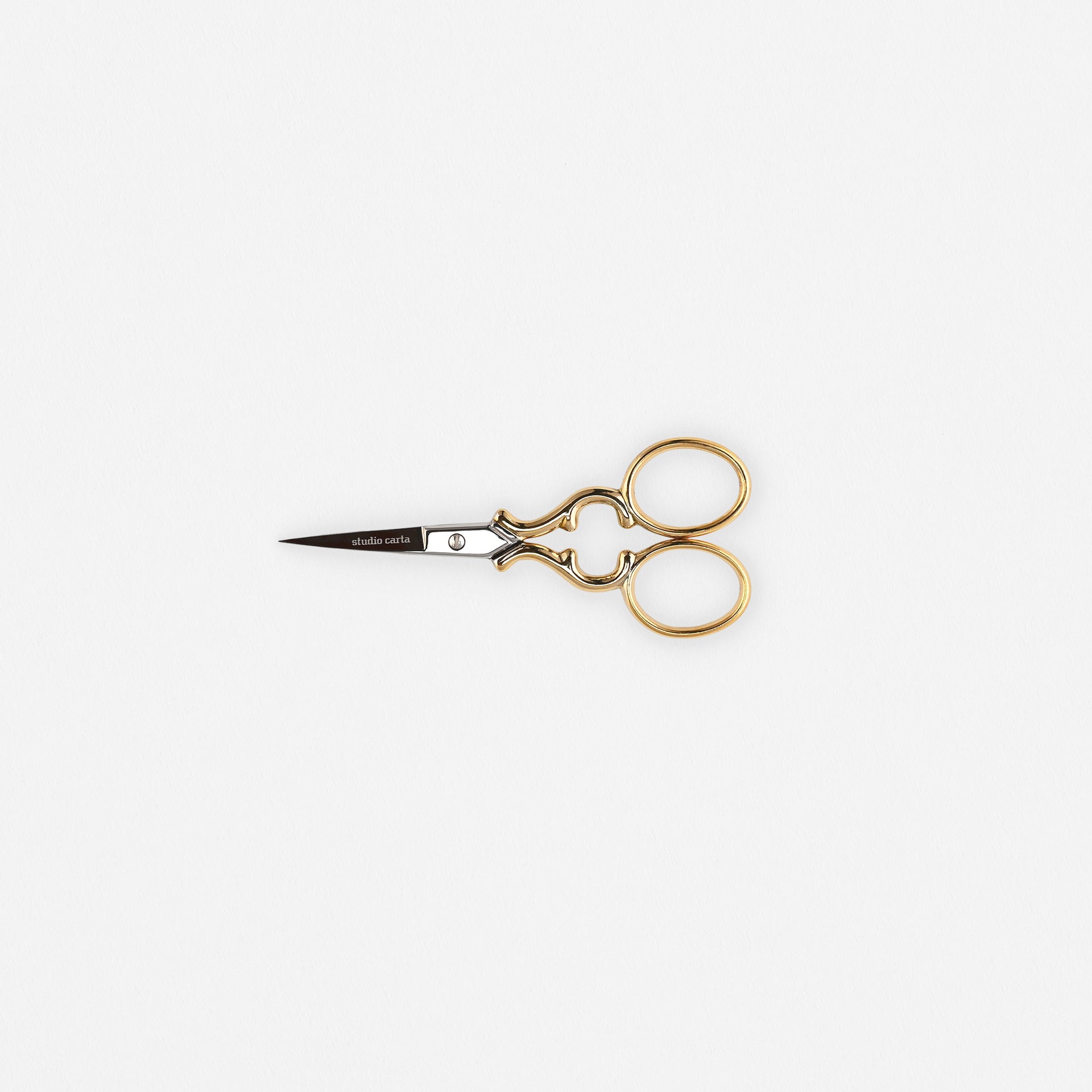 Studio Carta Onda Scissors